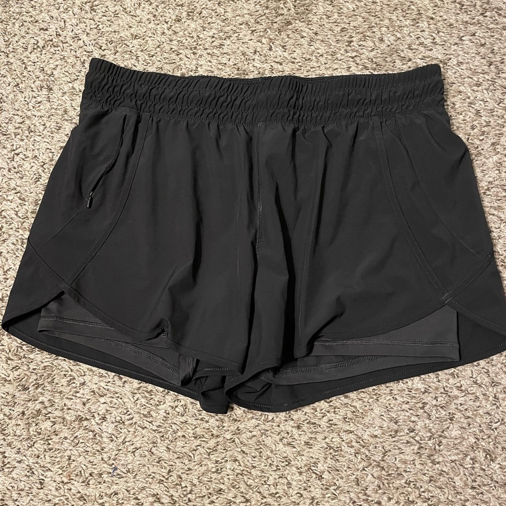 Avia xxl black shorts.